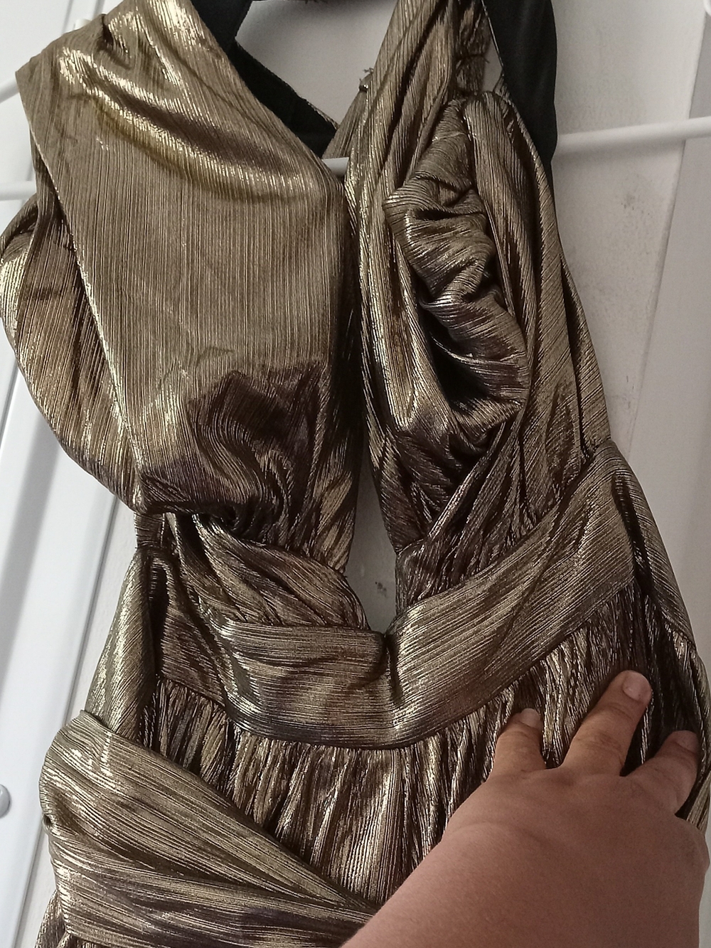 Metallic Gold Halter Wide-Leg Jumpsuit with Belt - Picture 5 of 6